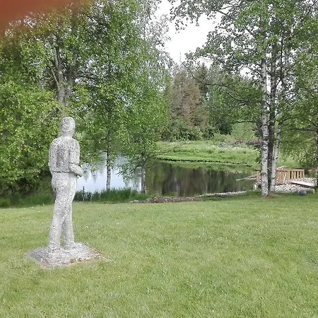 호텔 Maaseutu Hirvikoski Sykarainen